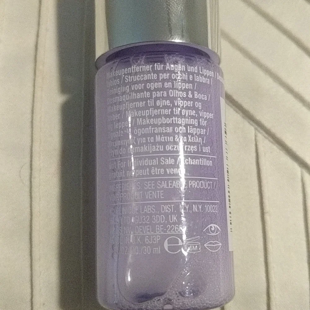 NWT Clinique makeup remover